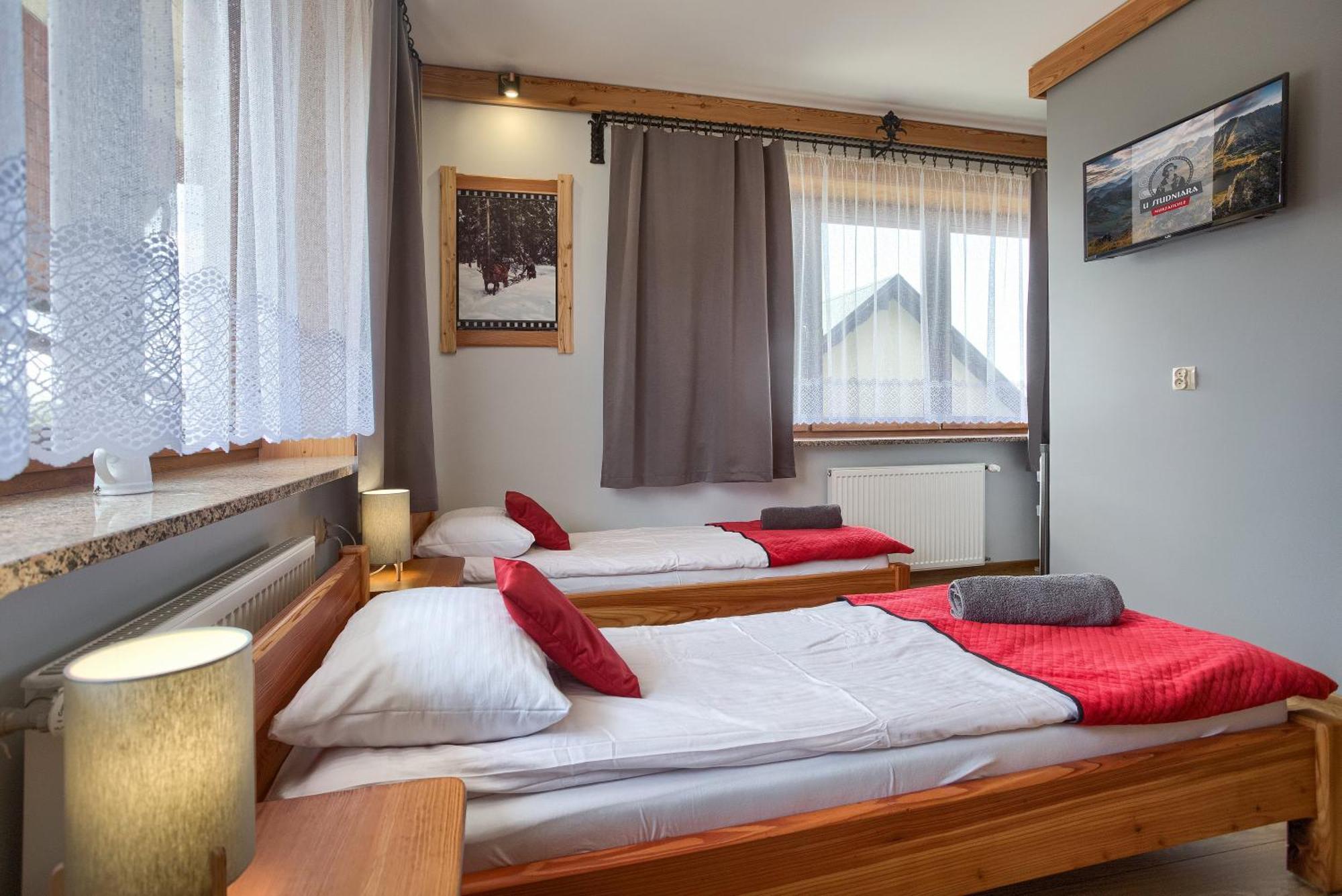 U Studniara Bed & Breakfast Мурзасичле Екстериор снимка